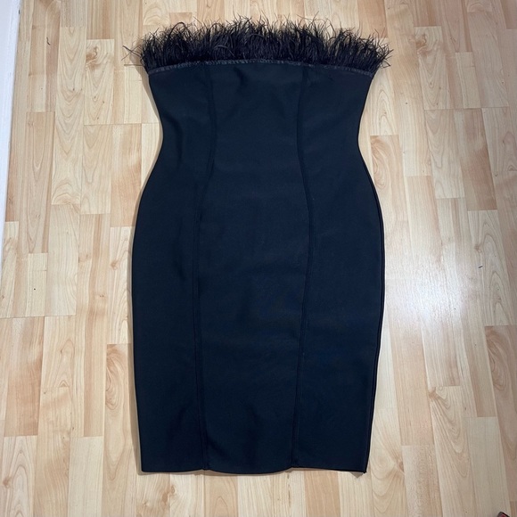Fashion Nova Womens Black Body-con Feather Trim Above Knee Dress Size 1XL - Picture 2 of 8